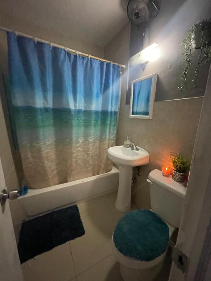 Miami Vibes "Hostel-Like" Shared Room North Miami Exterior photo